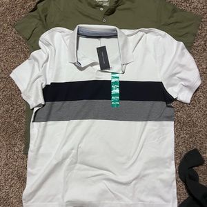 2 shirts and a sweater xl